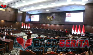 MK NYATAKAN GUGATAN SYARAT PENDIDIKAN GIBRAN TIDAK DAPAT DITERIMA
